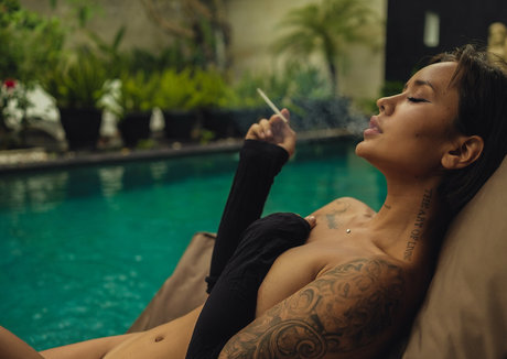 doigté ébène onlyfans assez gratuit image