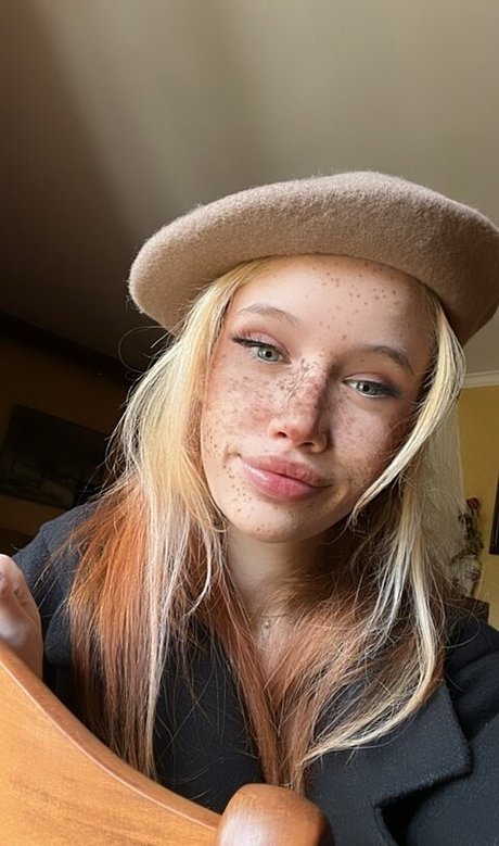 Seckooh actrice érotique galeries