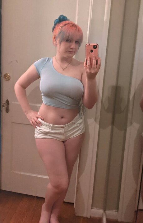 Natalie Minx modèle gratuit images