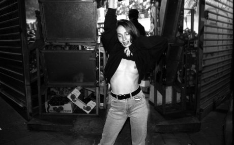 Nastya Pavonskaya étoile de haute qualité images