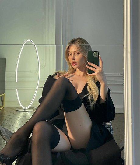 evalevel actrice xxx collection