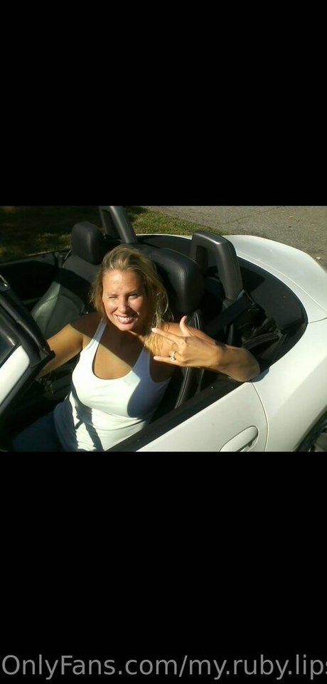 my ruby lips paid modèle pornographique collection
