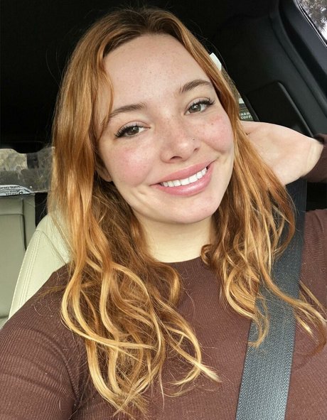 Kencake modèle joli image