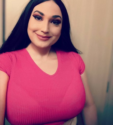 ThighHiBby actrice adulte img