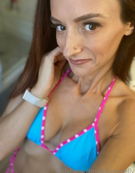 itssexykelly star du porno en haute qualité images