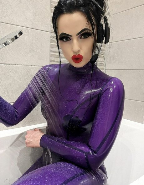 Empress Poison actrice hd collection