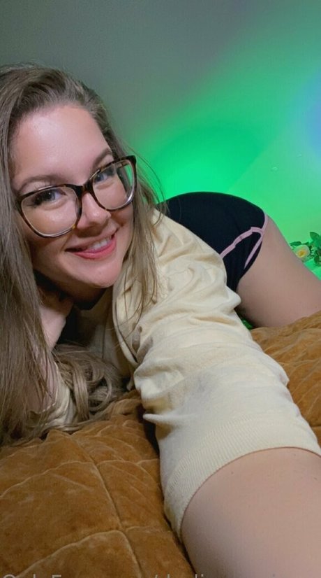 darlingxxxjones star du porno adulte archive