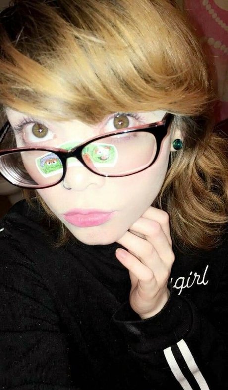 Lilac Lullaby xxx étoile galerie