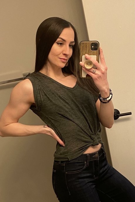 The Naughty Peach art modèle photo