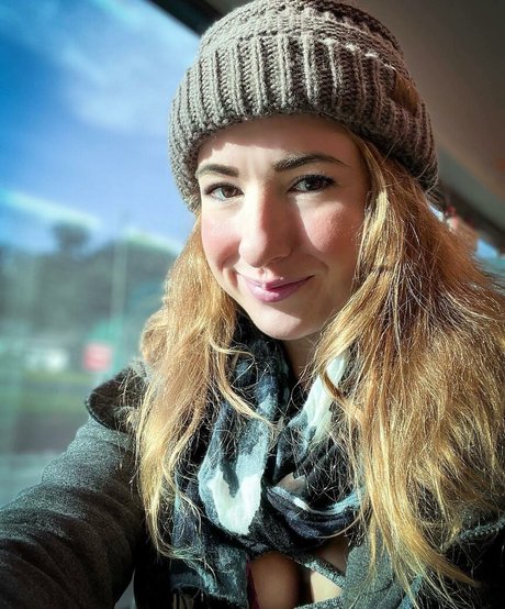 Krisea Marina étoile hd galerie