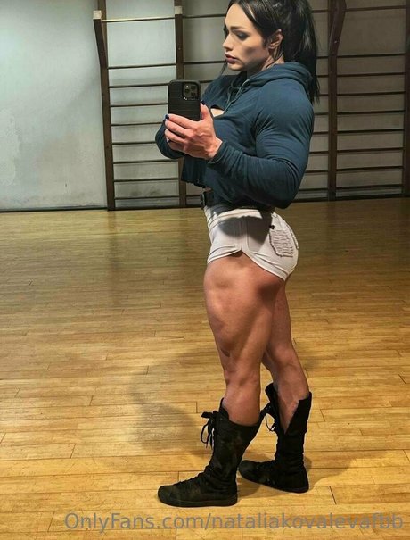 nataliakovalevafbb star du porno de haute qualité image