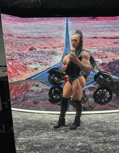 nataliakovalevafbb haut modèle photos