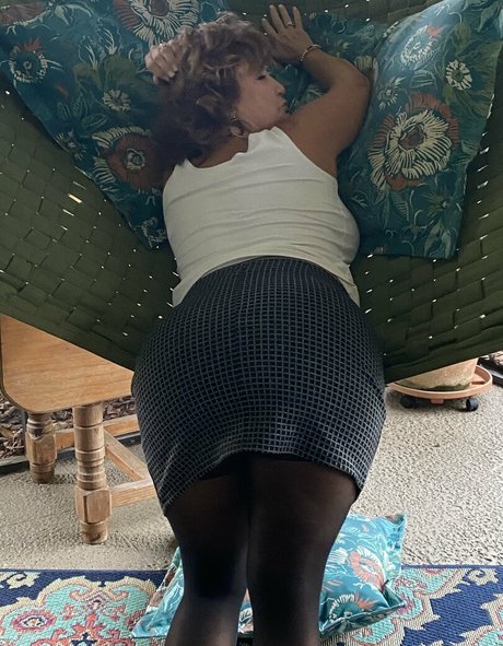 petite blonde onlyfans art pornographique archive