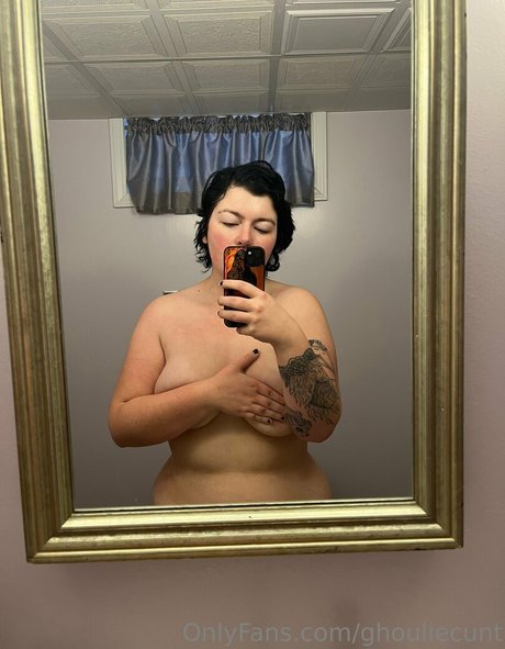 ghouliecunt nus star du porno photos