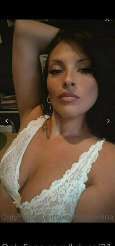 lulycal21 étoile nue img