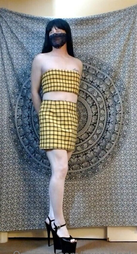 roxie black étoile gratuite archive