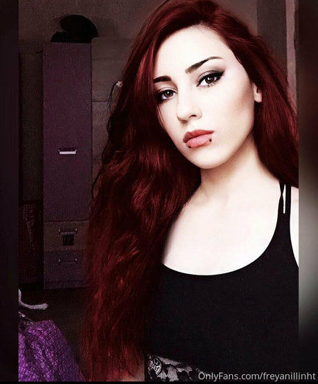 freyanillinht beau modèle photo