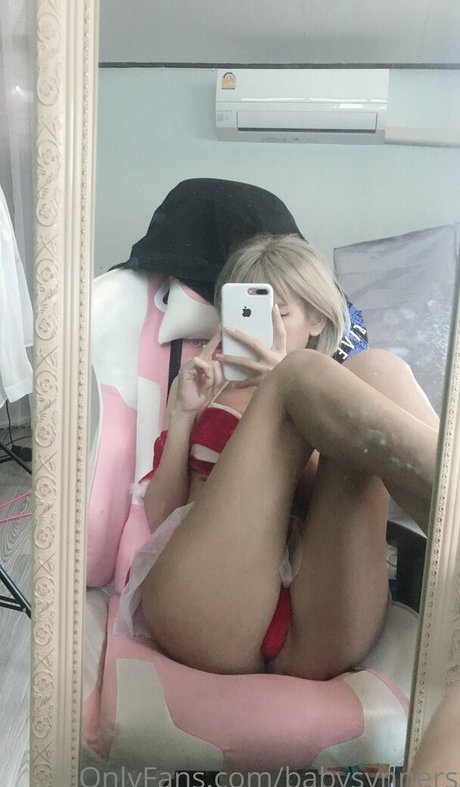 babysynners modèle nu img