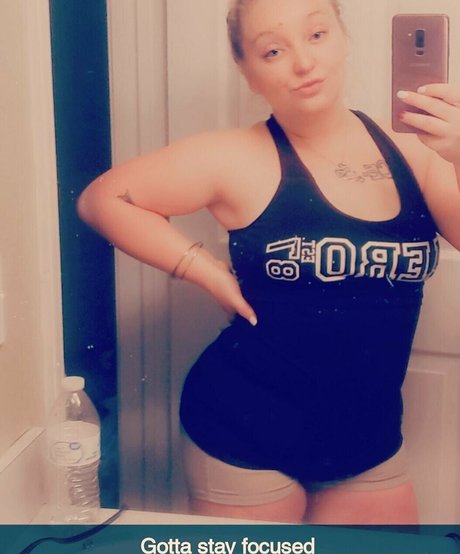 mommithiccc sexe de star du porno image