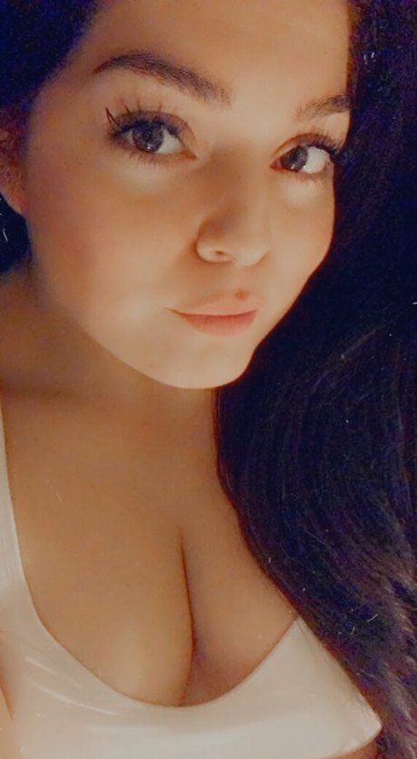 eille 1 actrice sexy img