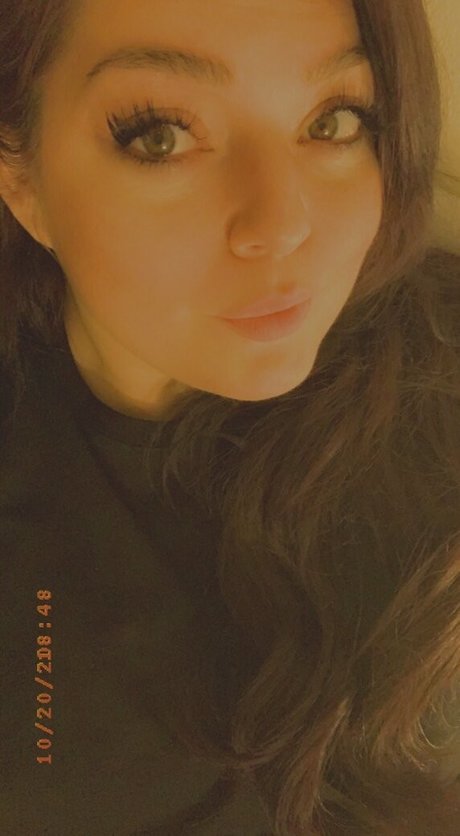 fellation publique onlyfans art chaud galeries