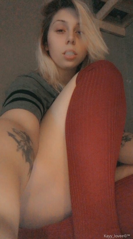 déshabillage onlyfans art érotique photo