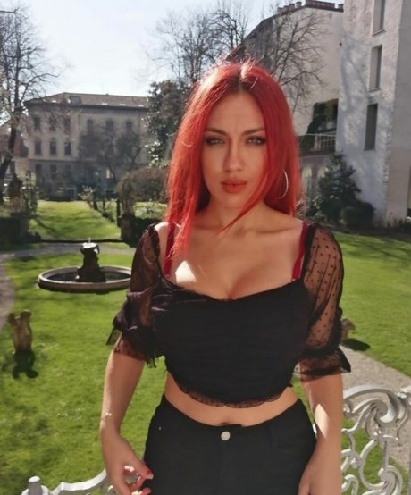 Martina Amoro étoile magnifique photo