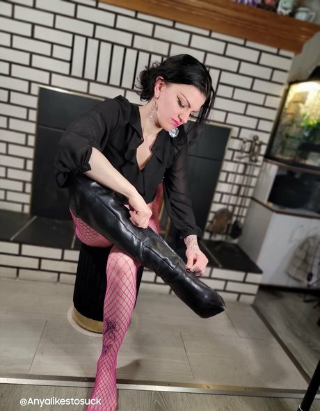 Anyalikestosuck star du porno nue galeries