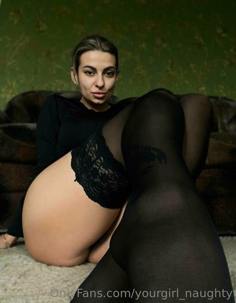 yourgirl naughty sexe star du porno galeries
