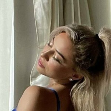 francesca m modèle joli galerie