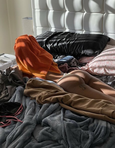 its queen étoile gratuite galerie