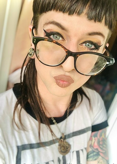 lil missmaverick étoile exclusive photos