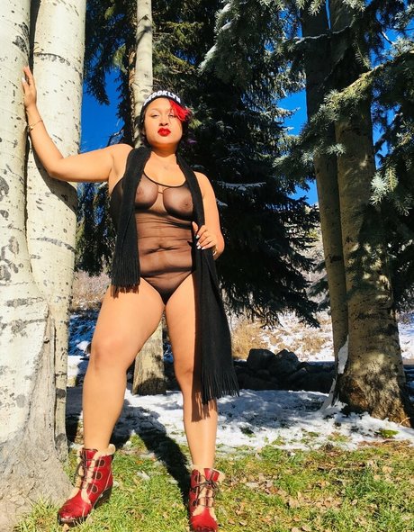 Naked Intelligence jolie star du porno des photos