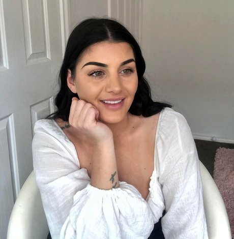 Jesy Lee star érotique photo