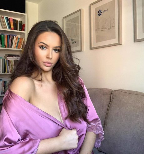 Simone Goodall art star du porno collection