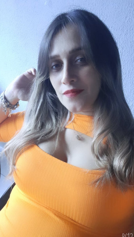 Helen Cristina star du porno chaude image