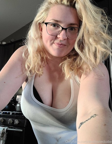 arcfennecbabe modèle pornographique photo