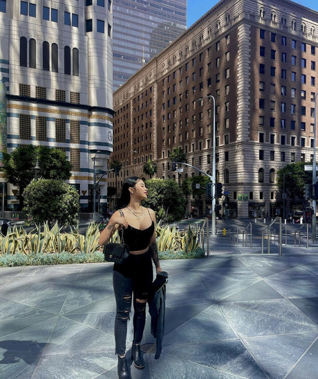 bby kyla belle actrice galeries