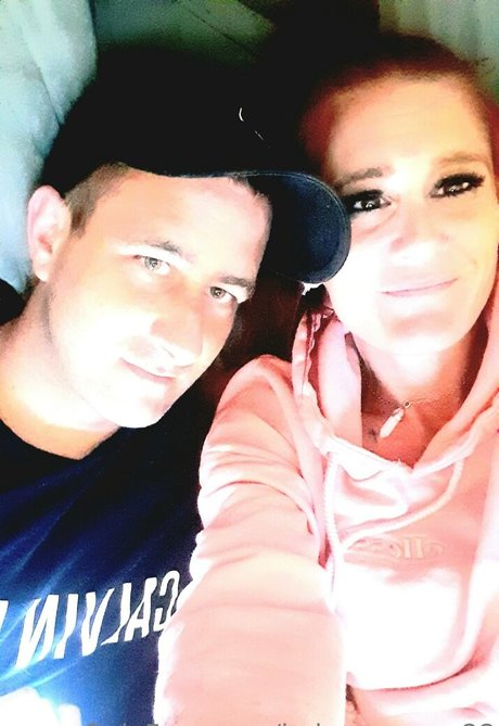 babymumma88 modèle pornographique archive