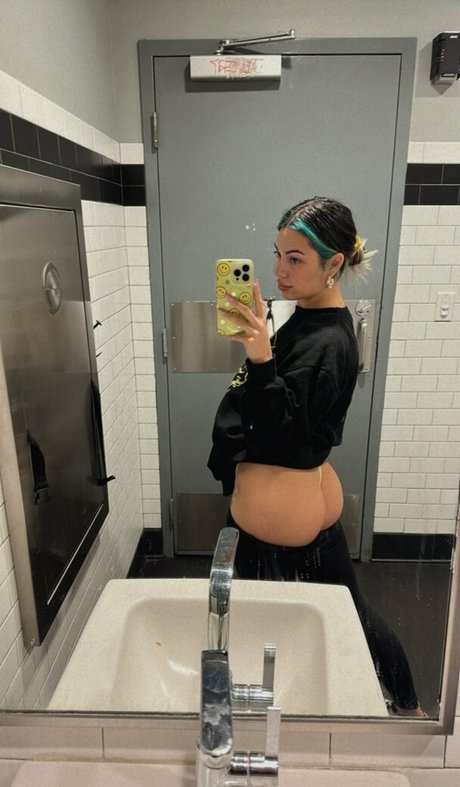 Diablaxdarling modèle nu photo