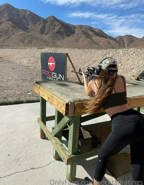 pom-pom girl nue onlyfans pornographique xxx photos