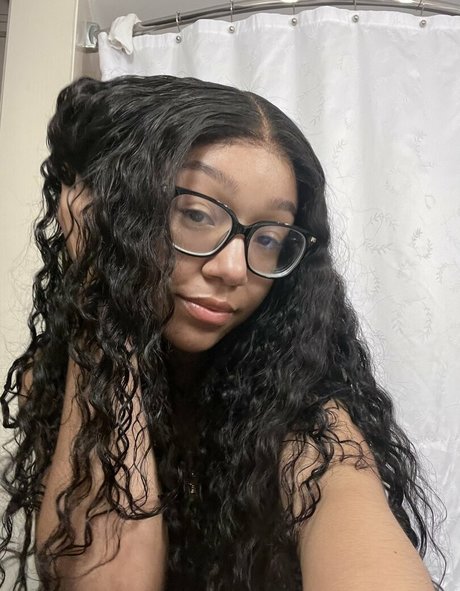 Caileneasely art star du porno collection