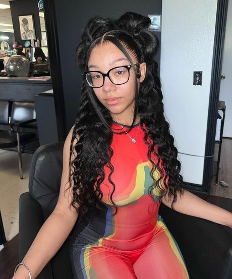 Caileneasely star du porno gratuit img