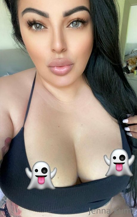 thick jennakumz actrice nue photos