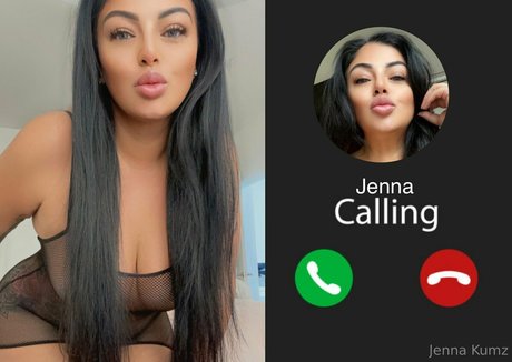 thick jennakumz actrice nue galeries