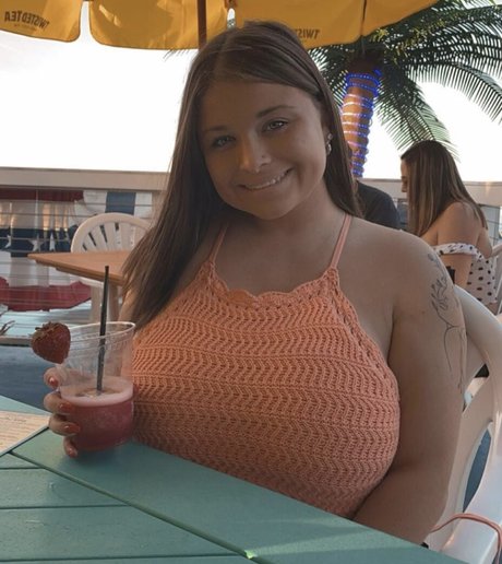 Meghan P étoile adulte photos