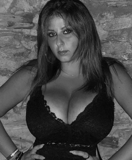 Jolanda Tummolillo étoile parfaite archive