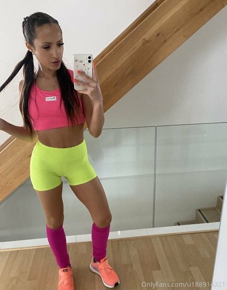 mishelgomezmodel étoile nue galerie