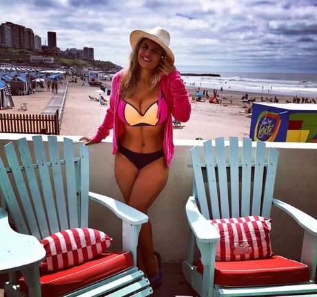 Acronopia modèle porno galeries