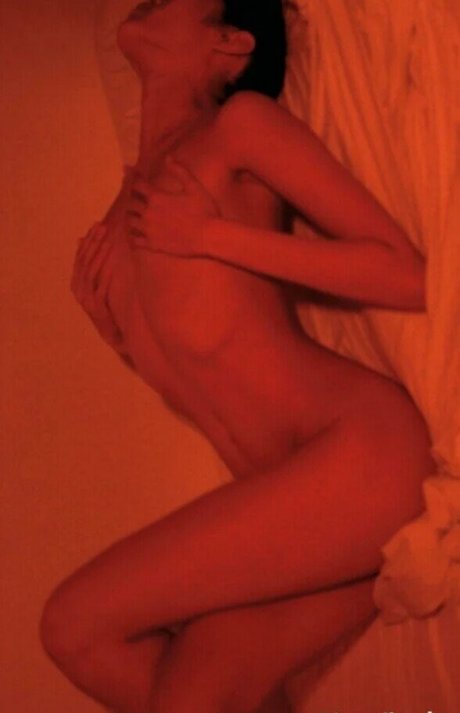 Justine Mae Biticon modèle parfait photos